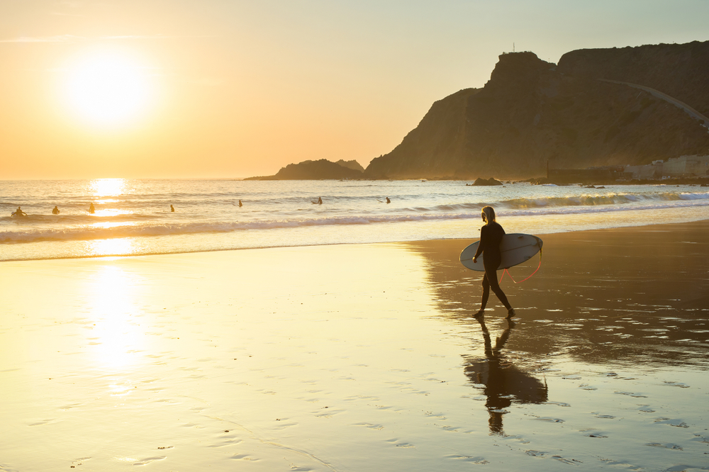 Algarve surfing